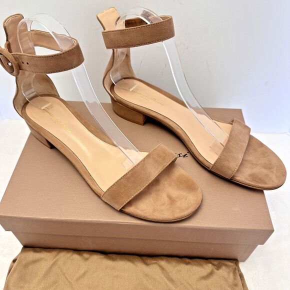 Gianvito Rossi Portofino Beige Suede Buckle-Fastening Sandals Sz 10 Italy $ 795 - Picture 6 of 16